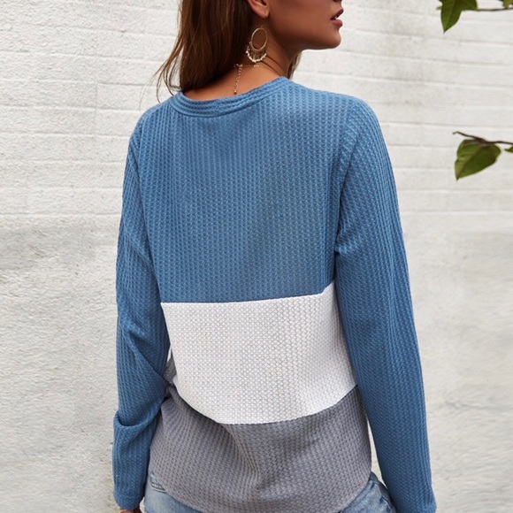 Top / Cardigan - Picture 4 of 5